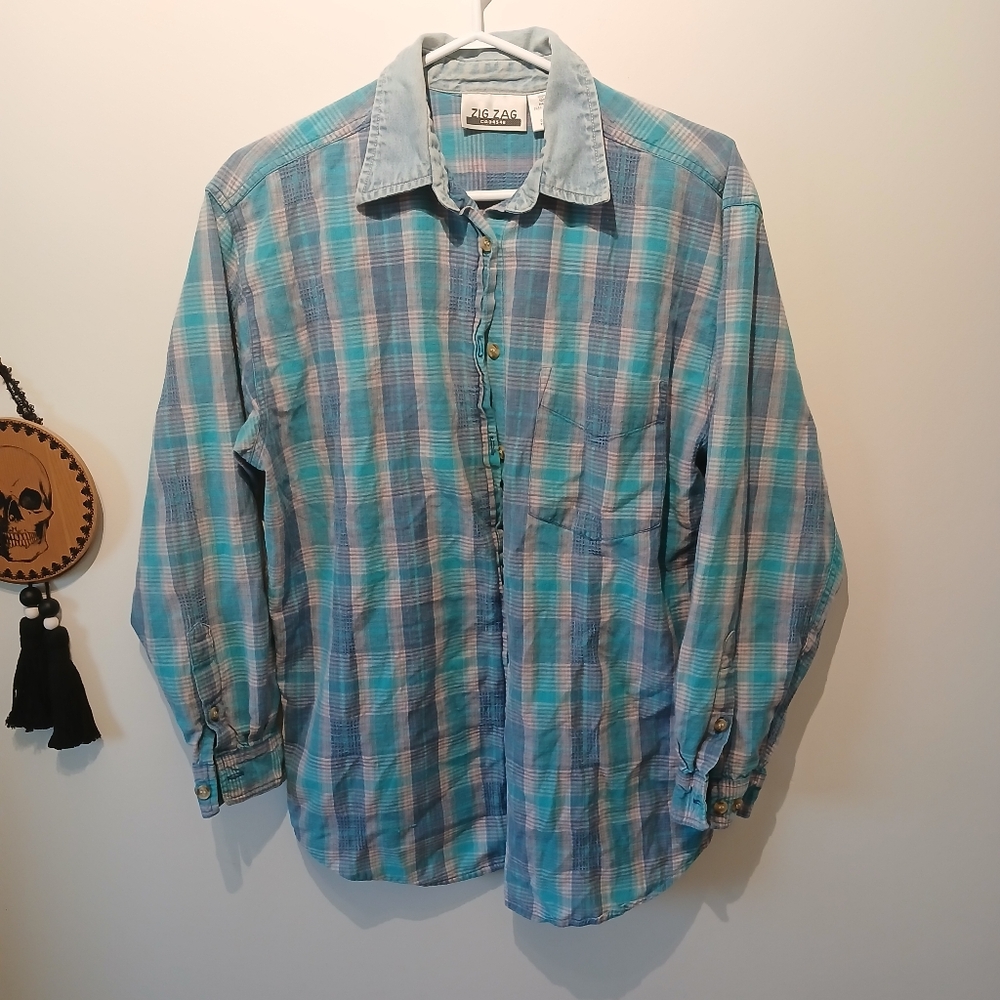 ZigZag Flannel Button-down Shirt - Picture 10 of 13